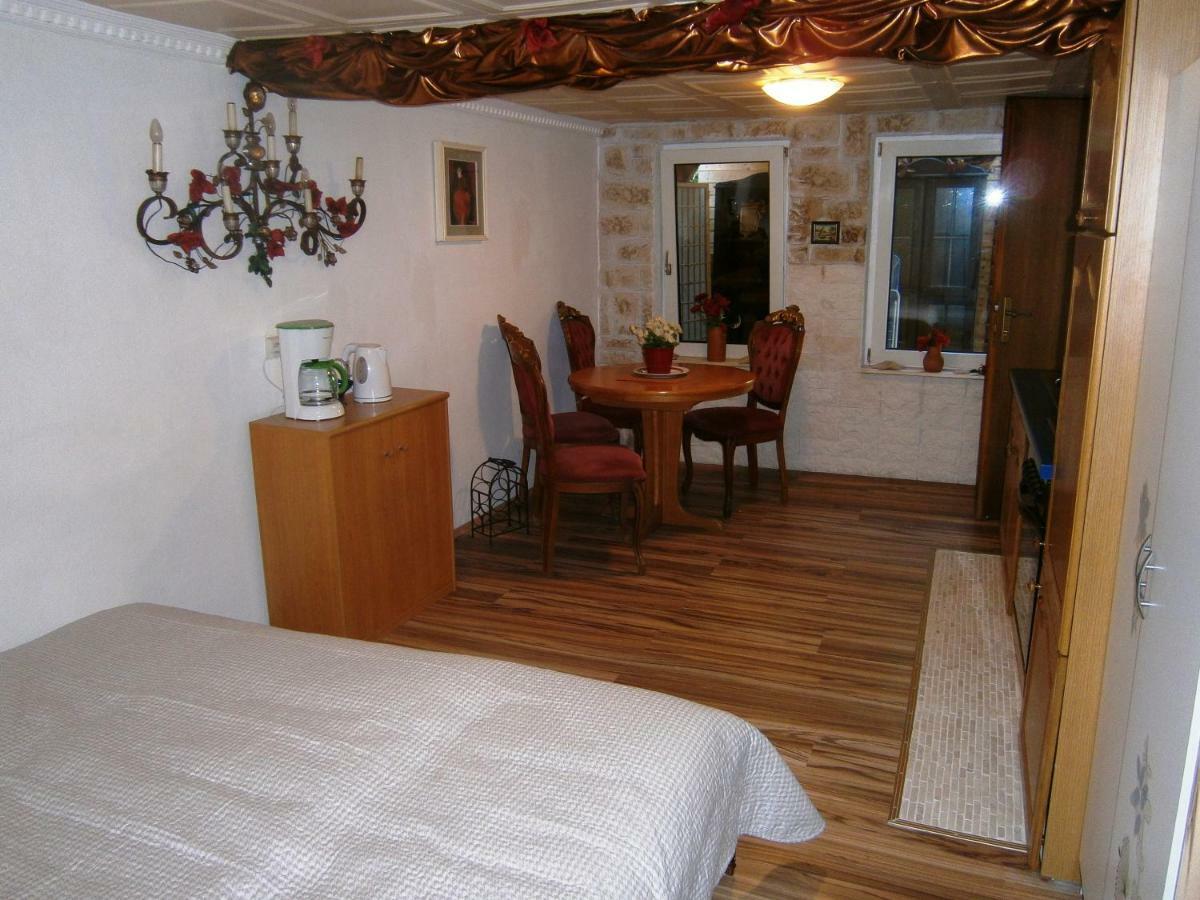 Appartement Haus Daniela à Klagenfurt am Wörthersee Extérieur photo
